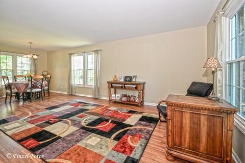 633 Big Sky Trl, Cary, IL 60013 photo 3