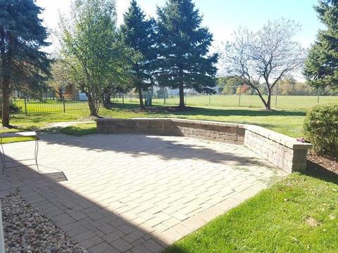 7 S Hankes Rd, Aurora, IL 60506 photo 21