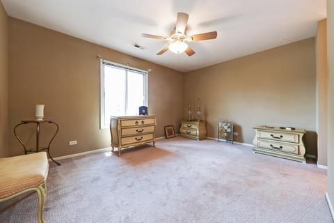 1653 Dover Ct #A, Wheaton, IL 60189 photo 6