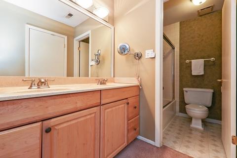 1653 Dover Ct #A, Wheaton, IL 60189 photo 7