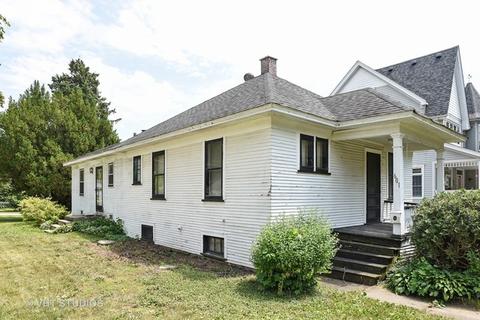 601 S 3rd St, West Dundee, IL 60118 photo 2