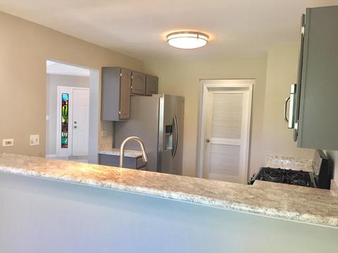 541 Lancaster Cir, Elgin, IL 60123 photo 6