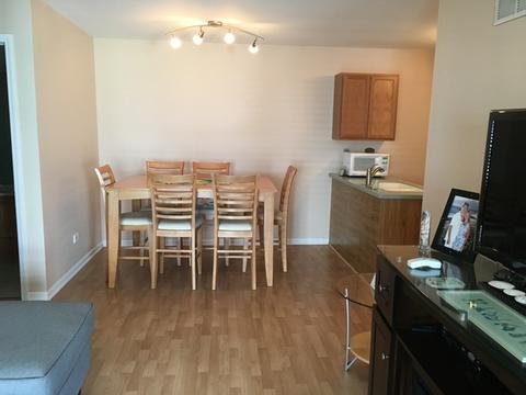 1273 Longacre Ln, Wheeling, IL 60090 photo 3