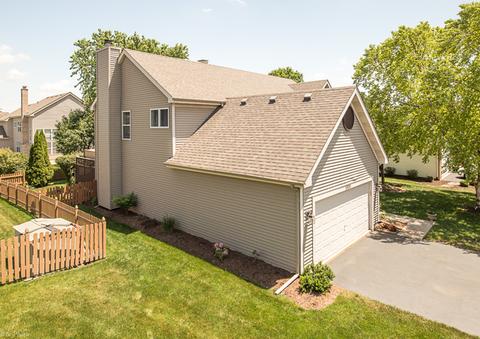 1531 Derby Ln, Bartlett, IL 60103 photo 2