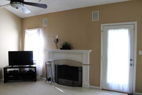 302 Kain St, Ottawa, IL 61350 photo 11