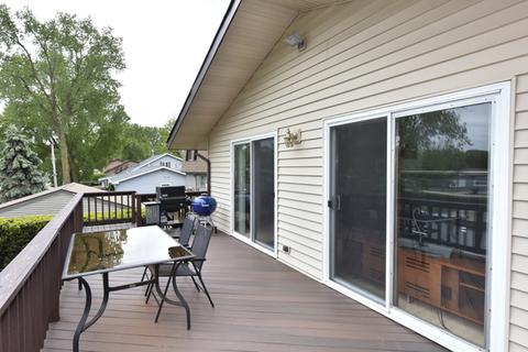 719 Monterrey Ter, Mchenry, IL 60050 photo 16