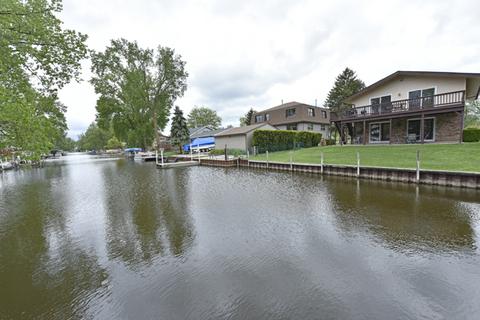719 Monterrey Ter, Mchenry, IL 60050 photo 17