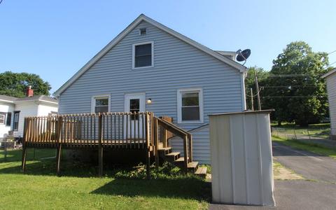 403 Dewey St, Harvard, IL 60033 photo 3