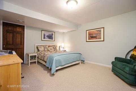 1108 Willoby Ln, Elgin, IL 60120 photo 9