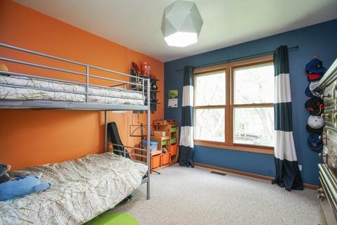 1108 Willoby Ln, Elgin, IL 60120 photo 12