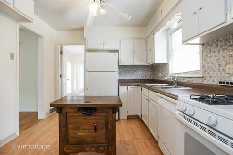 446 W Rand Rd, Mount Prospect, IL 60056 photo 3