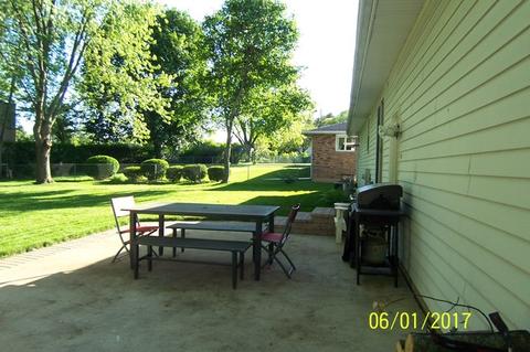 1775 Joseph Ct, Elgin, IL 60123 photo 5
