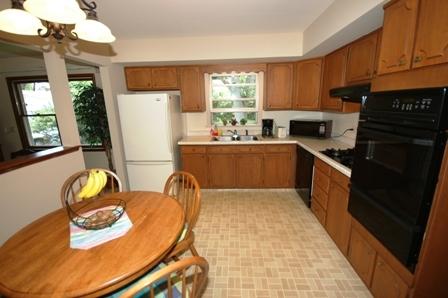 1451 Easy St, Elgin, IL 60123 photo 5
