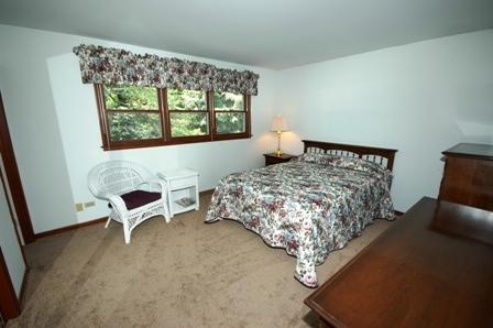 1451 Easy St, Elgin, IL 60123 photo 9