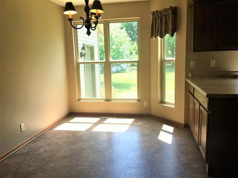 5014 E Brooke Ct, Byron, IL 61010 photo 9