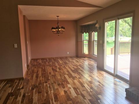 5014 E Brooke Ct, Byron, IL 61010 photo 3