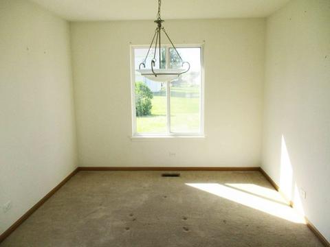 3403 Veronica St, Plano, IL 60545 photo 3