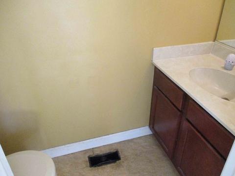 3403 Veronica St, Plano, IL 60545 photo 10