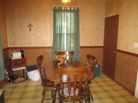 610 Green St, Peru, IL 61354 photo 4