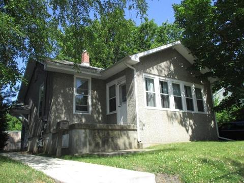 610 Green St, Peru, IL 61354 photo 1