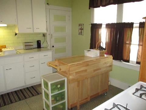 610 Green St, Peru, IL 61354 photo 6