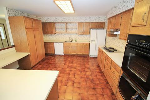 229 Aberdeen Rd, Cary, IL 60013 photo 7