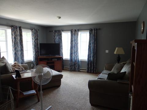 660 Caisley Ct, Morris, IL 60450 photo 2