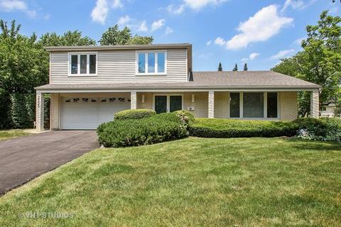 3532 Maple Leaf Dr, Glenview, IL 60026 photo 1