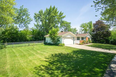 660 Perry Ln, Hoffman Estates, IL 60169 photo 3