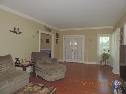 706 S 3rd St, Dekalb, IL 60115 photo 3