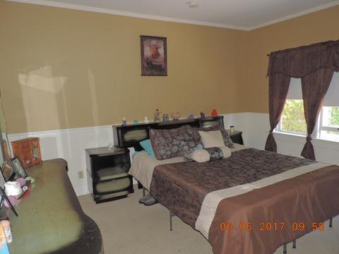 706 S 3rd St, Dekalb, IL 60115 photo 9