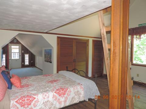 706 S 3rd St, Dekalb, IL 60115 photo 19