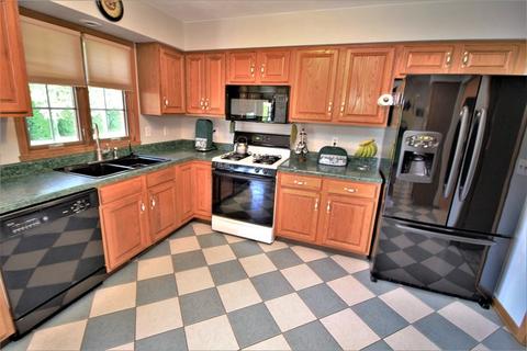 6715 Lindbloom Ln, Cherry Valley, IL 61016 photo 8