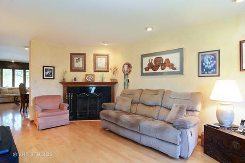 1785 Lakeview Dr #D, Wheeling, IL 60090 photo 5