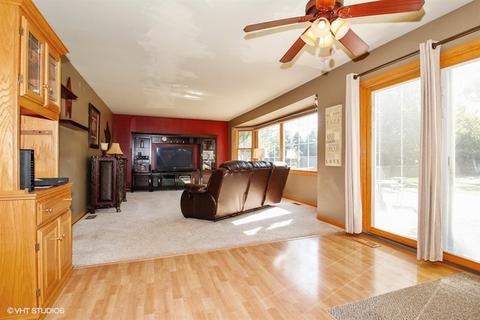 2018 Pebble Beach Dr, Plainfield, IL 60586 photo 9
