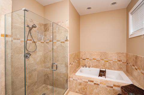 610 E 43rd St #1, Chicago, IL 60653 photo 9