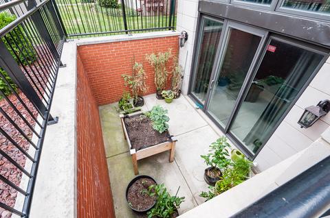 610 E 43rd St #1, Chicago, IL 60653 photo 15