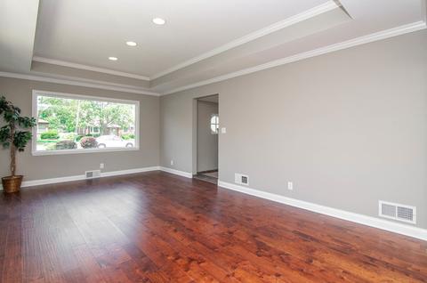 835 E 11th St, Lockport, IL 60441 photo 5
