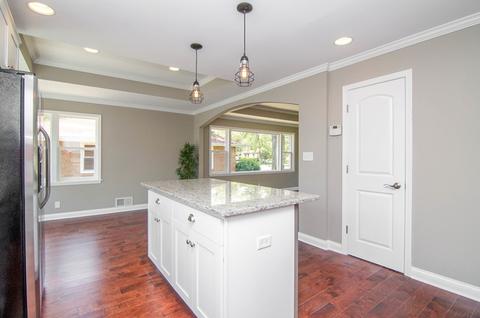 835 E 11th St, Lockport, IL 60441 photo 13