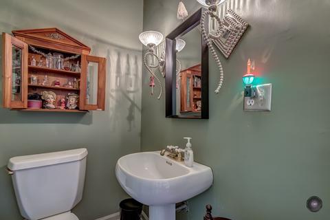209 E Jefferson Ave, Naperville, IL 60540 photo 19