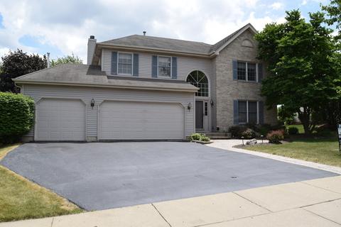 2939 Avalon Dr, Elgin, IL 60124 photo 1