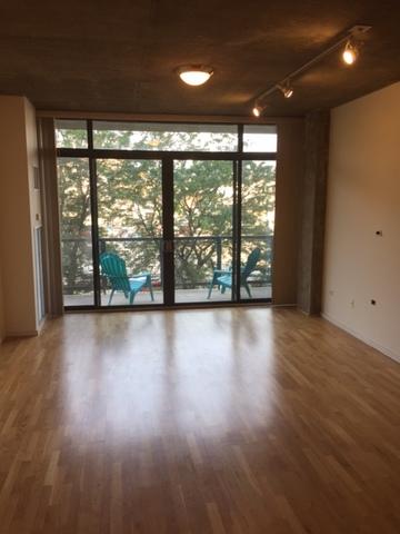 321 S Sangamon St #304, Chicago, IL 60607 photo 2