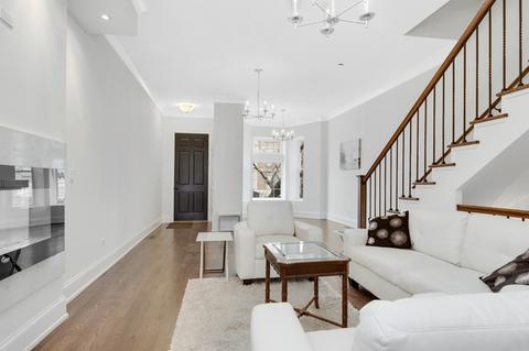 433 E 48th Pl, Chicago, IL 60615 photo 9