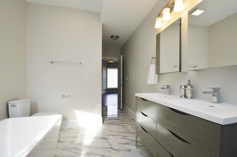 433 E 48th Pl, Chicago, IL 60615 photo 16