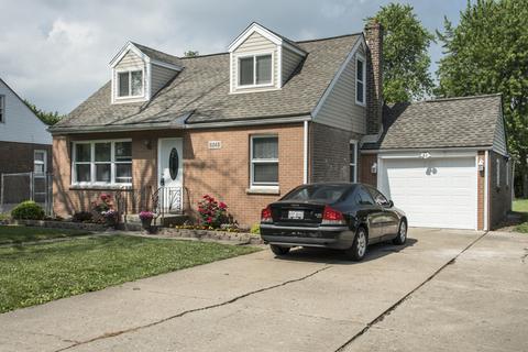 6848 Garden Ln, Bridgeview, IL 60455 photo 27