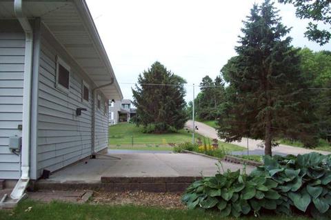16136 Strawberry Rd, Morrison, IL 61270 photo 12