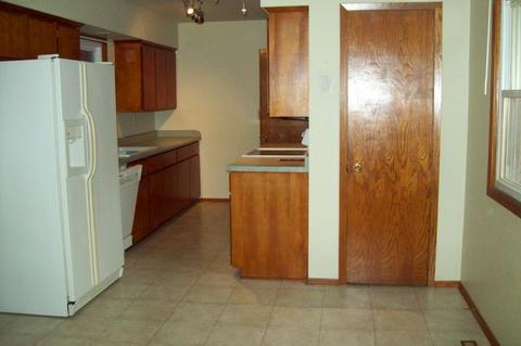 16136 Strawberry Rd, Morrison, IL 61270 photo 4