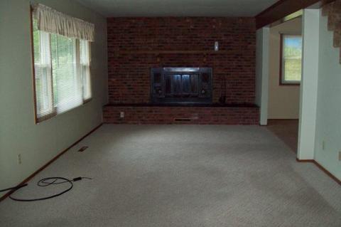 16136 Strawberry Rd, Morrison, IL 61270 photo 5