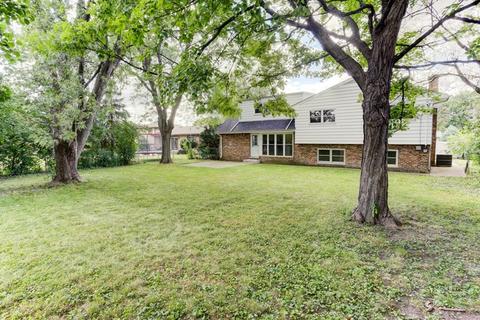 633 Pinecroft Dr, Roselle, IL 60172 photo 22