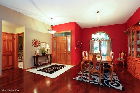 16554 Winding Creek Rd, Plainfield, IL 60586 photo 3